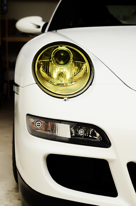 stralkastarfilm-stenskottsfilm-headlight-protection-film-porsche-gt3-911-997-996-01